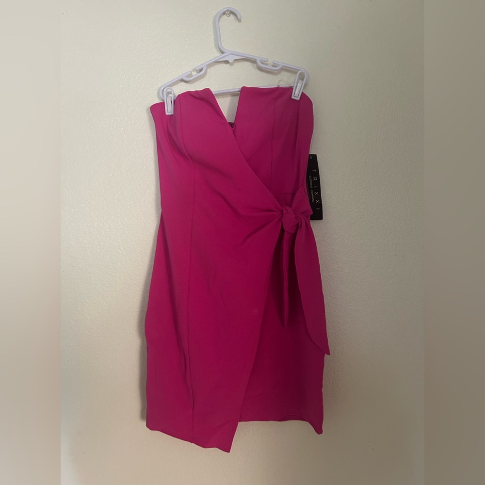Brand New Trixxi Tie Hot Pink Sleeveless Mini Dress